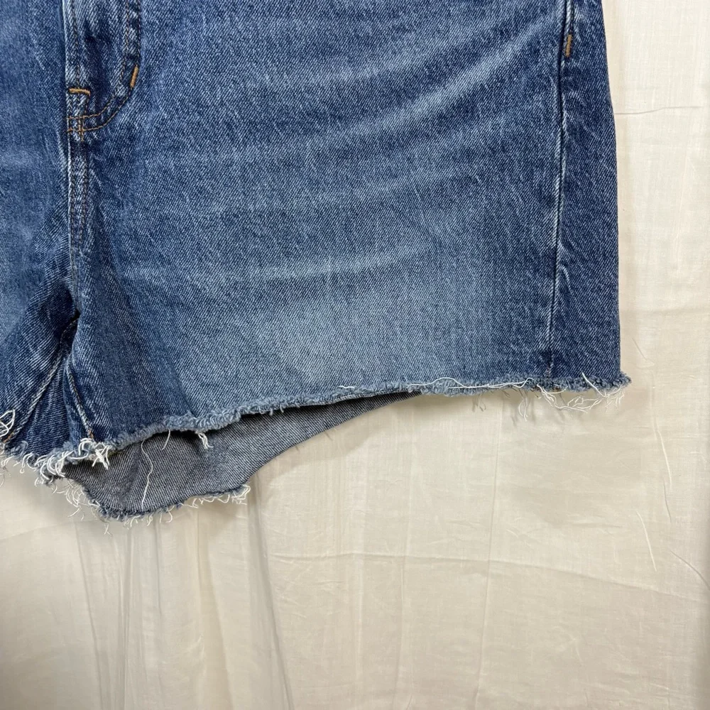 Madewell The Perfect Jean‎ Short Size 33 Medium Wash